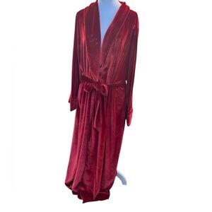 Soft surroundings Luxurious Red Velvet maxi Robe waist belt Sz large boudoir